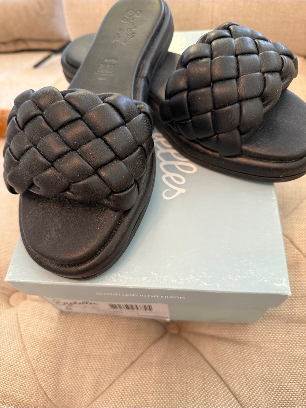 Woven made in Italy sandals